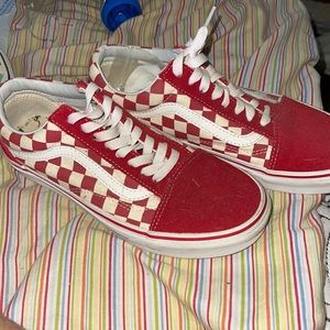 Red/white low top vans